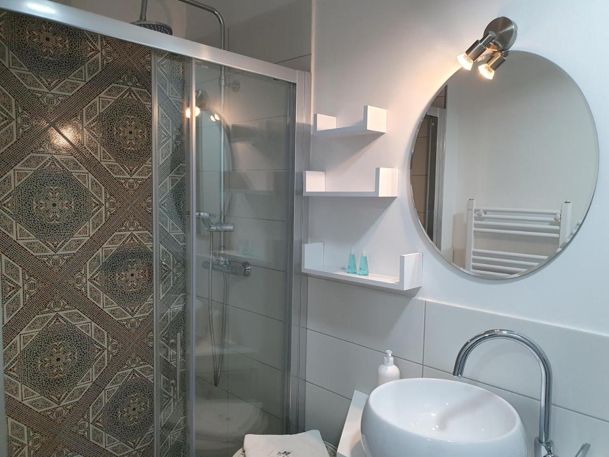 Charming Apartment Mila In Privat House With Free Parking Ljubljana Exterior foto